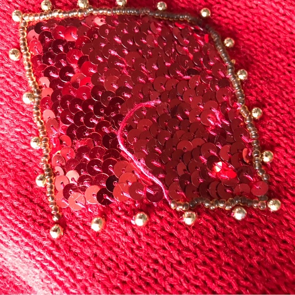 Red sequin sweater. Perfect for the card player. - Picture 8 of 8